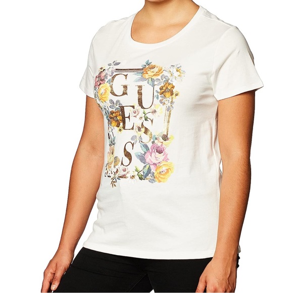 Guess Tops - Guess | Cream graphic logo shirt | medium